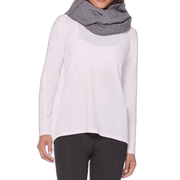 dark grey Lululemon vinyasa scarf | cozy & versatile rulu style - Picture 5 of 11